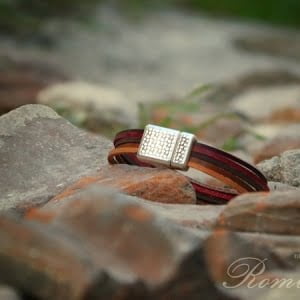 Handmade Leather Bracelet 'ZOE' 5