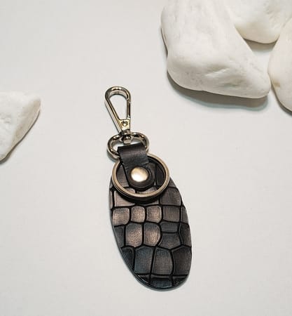 Handmade Leather Keyring 7